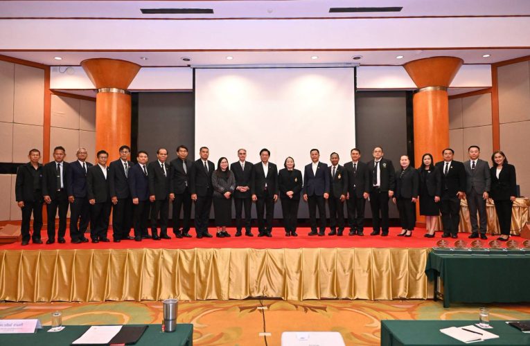 ผอ.สถาบันการอาชีวศึกษาภาคใต้ 3 ร่วมเวที “Green TVET Retrospective” ผนึกกำลัง 23 สถาบัน สร้างแรงงานสีเขียวสู่ความยั่งยืน